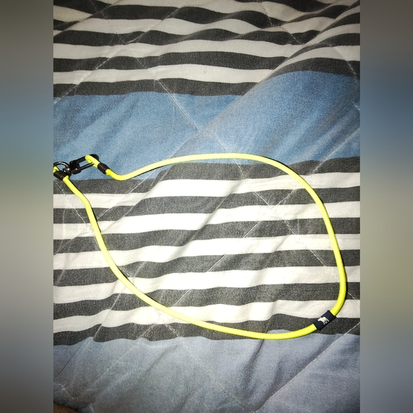 Abercrombie and Fitch Neon Yellow Necklace - Picture 2 of 3